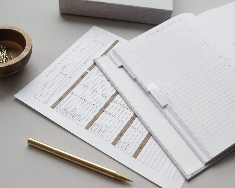 Accounts Receivable and Follow up Accounts Receivable and Follow up